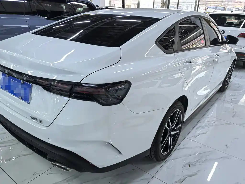 Geely Binrui — миниатюра 6