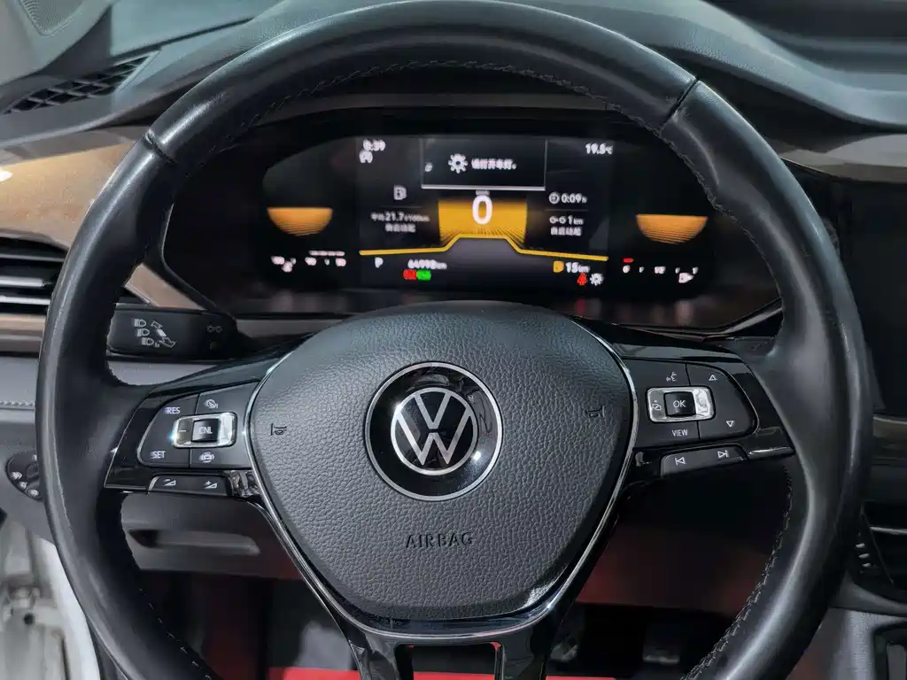 Volkswagen Tharu — миниатюра 12