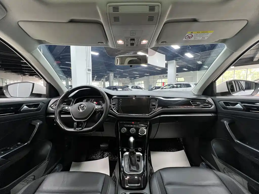 Volkswagen T-Roc 280TSI DSG 2WD Comfort Enjoy PLUS, фото 24