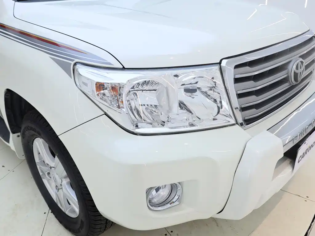 Toyota Land Cruiser — миниатюра 12
