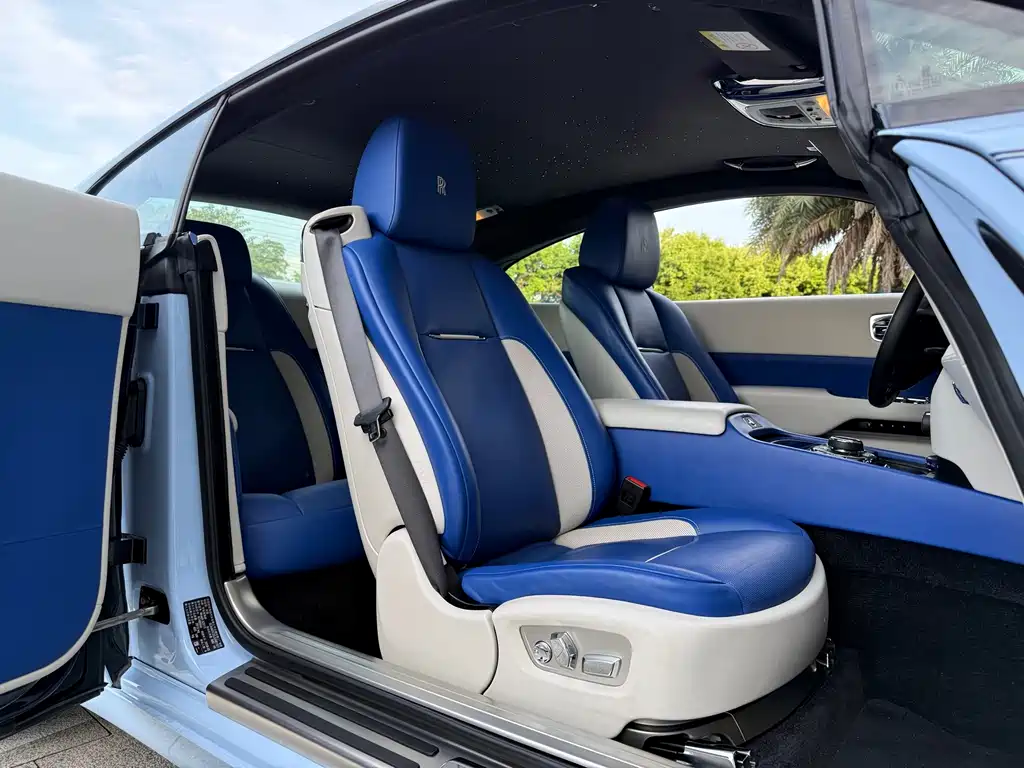 Rolls-Royce Wraith — миниатюра 7