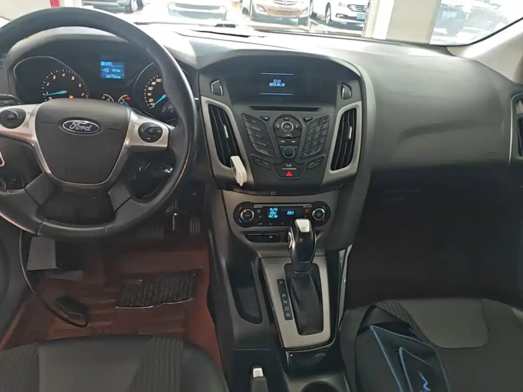 Ford Focus — миниатюра 13