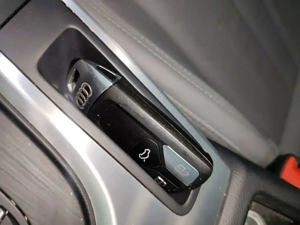 Audi A4L — миниатюра 9