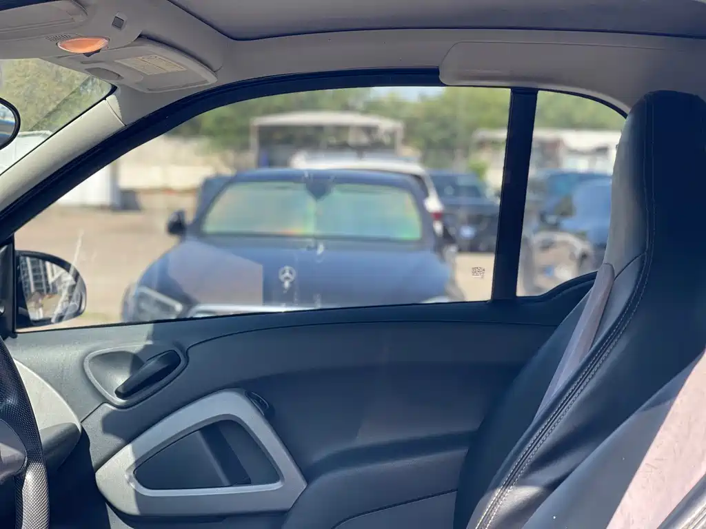 smart Smart Fortwo — миниатюра 7