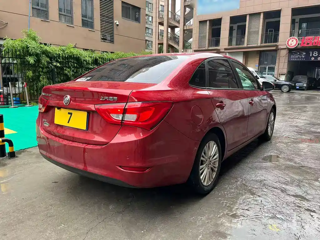 Buick Excelle — миниатюра 4