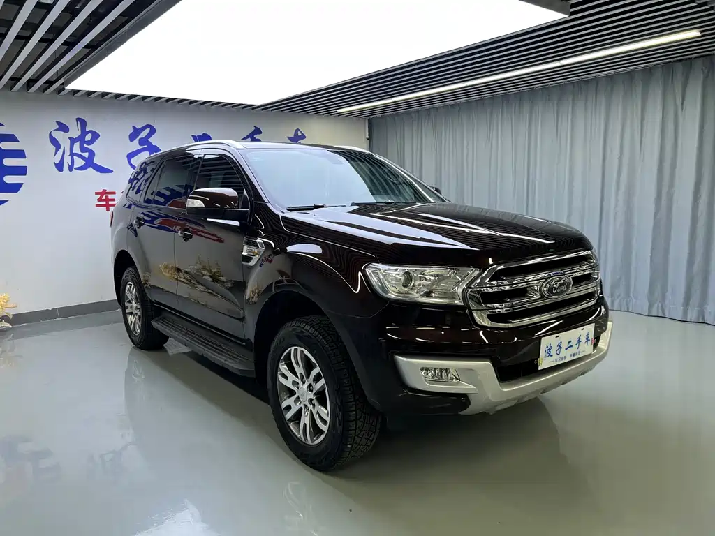 Ford Everest — миниатюра 3