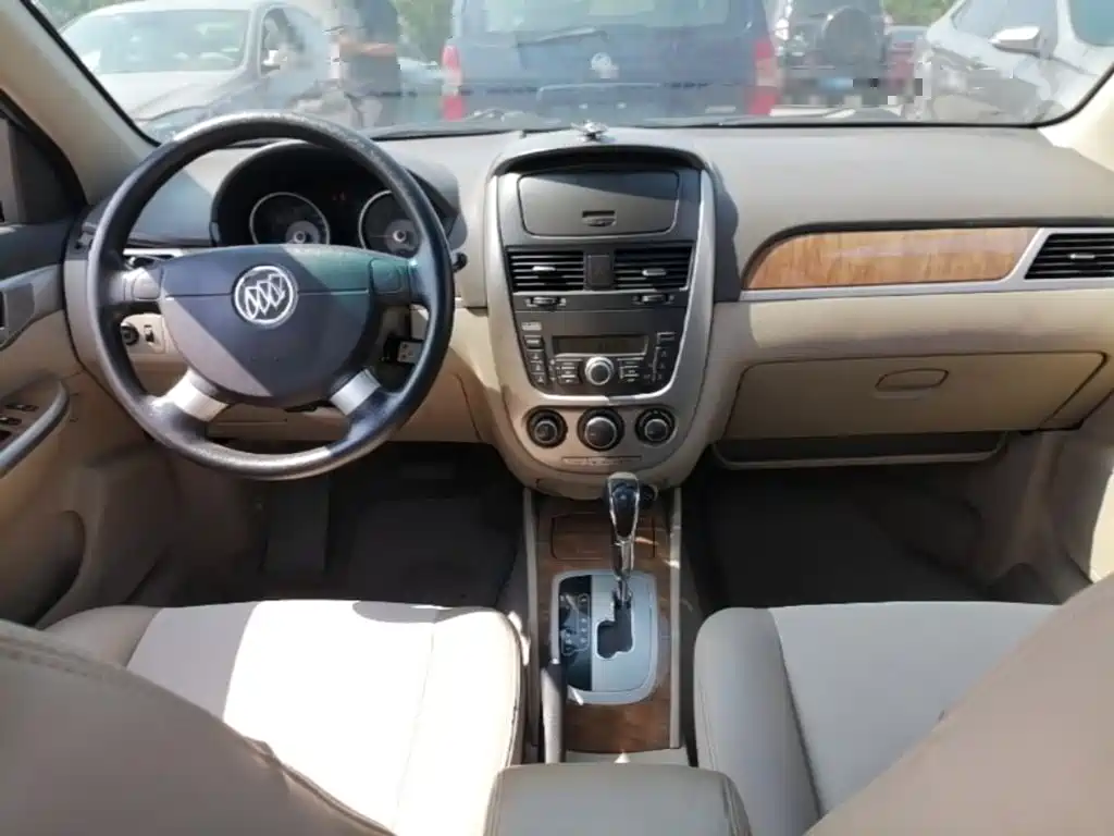 Buick Excelle — миниатюра 10