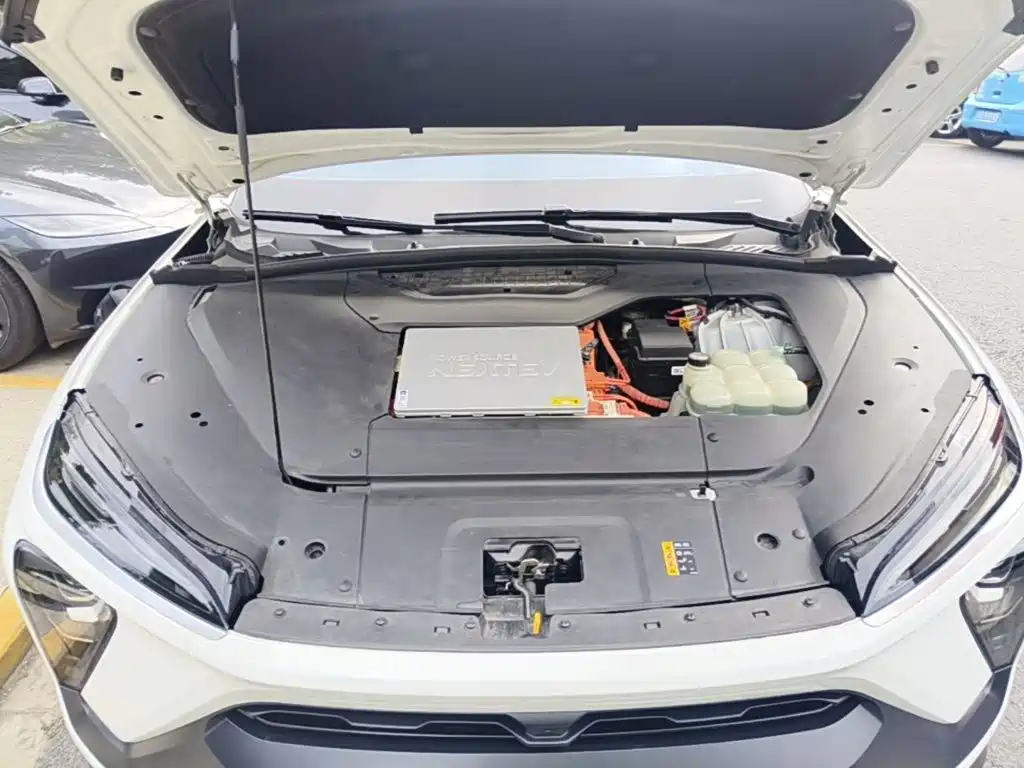 NIO EC6 — миниатюра 20