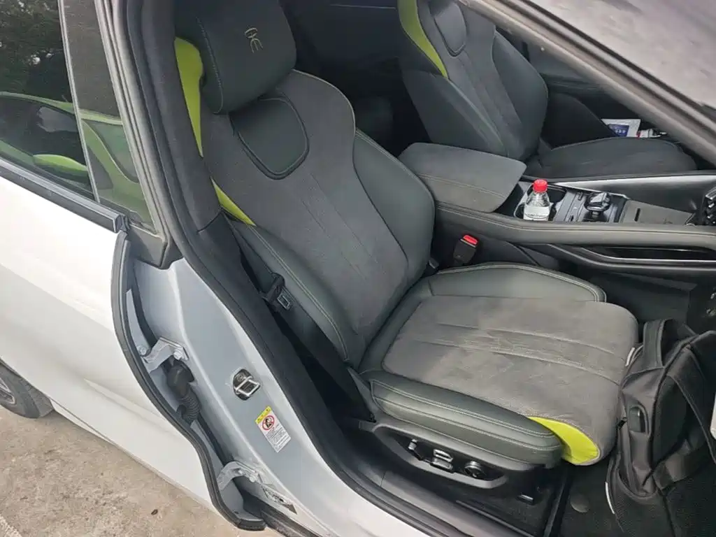 BYD L EV — миниатюра 25