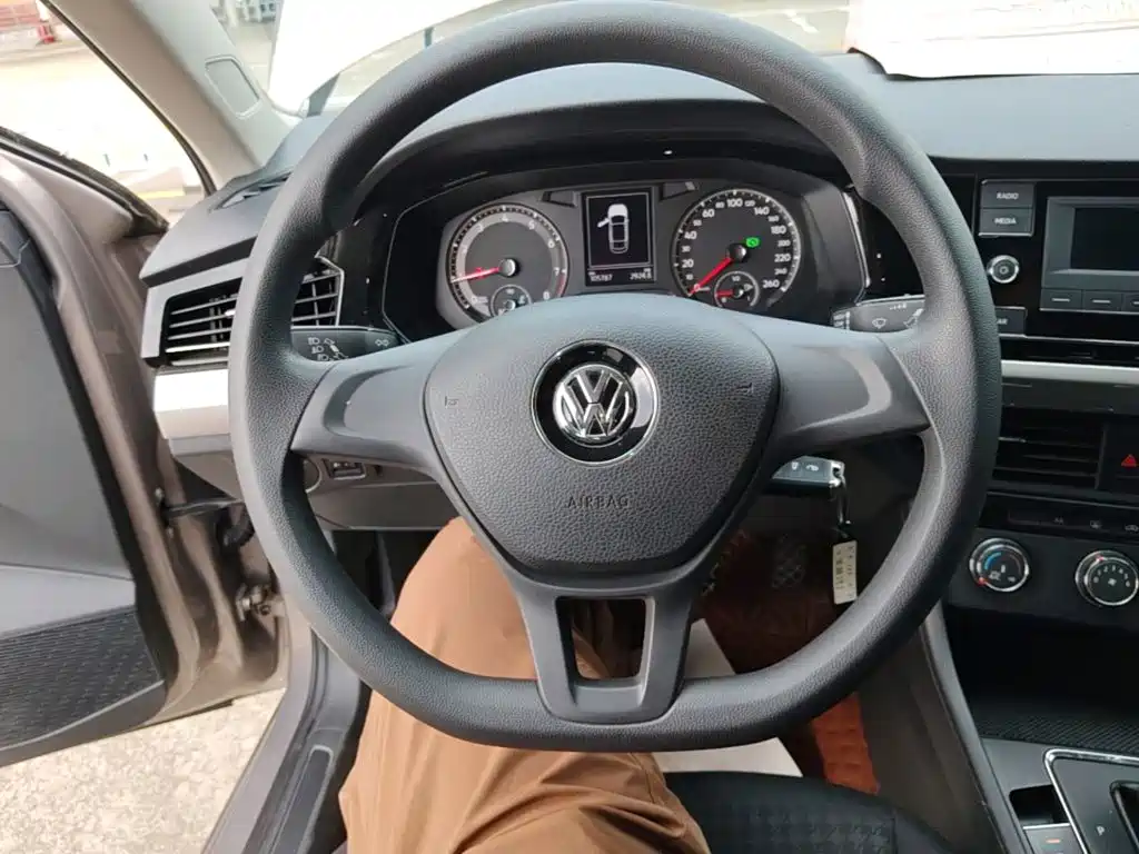 Volkswagen Bora — миниатюра 11