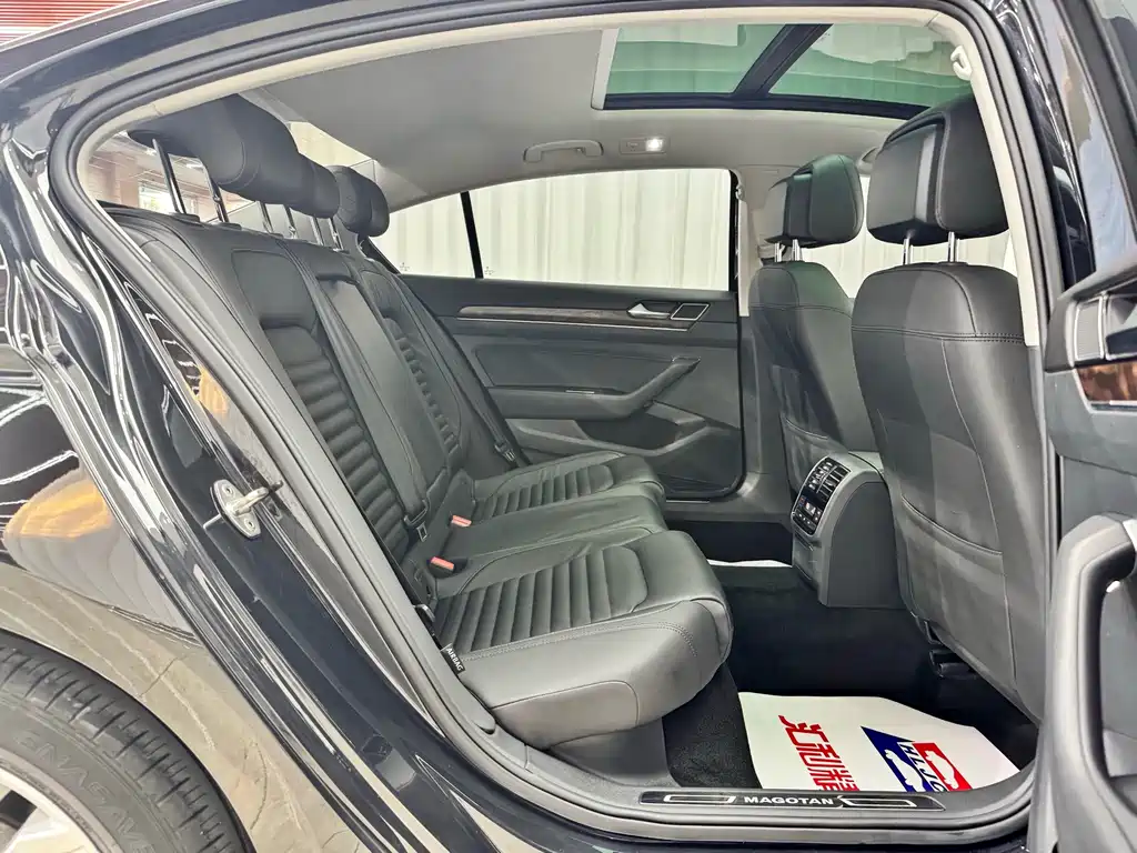 Volkswagen Magotan — миниатюра 18