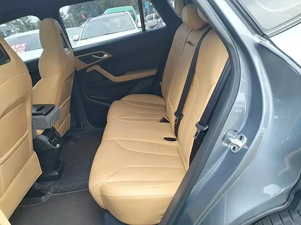 Roewe RX5 New Energy — миниатюра 17