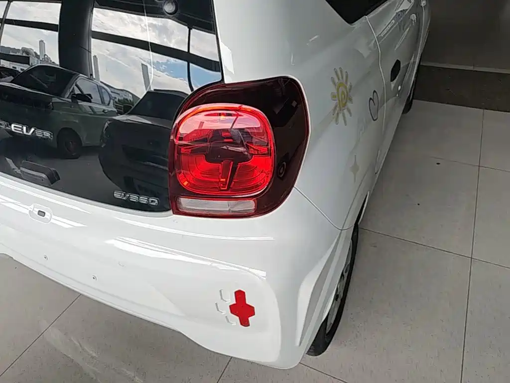 Roewe Clever — миниатюра 8