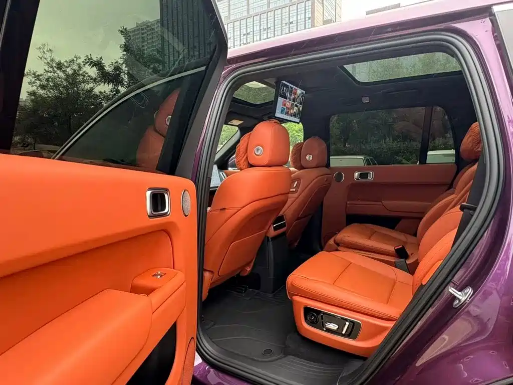 Li Auto Li L8 — миниатюра 11
