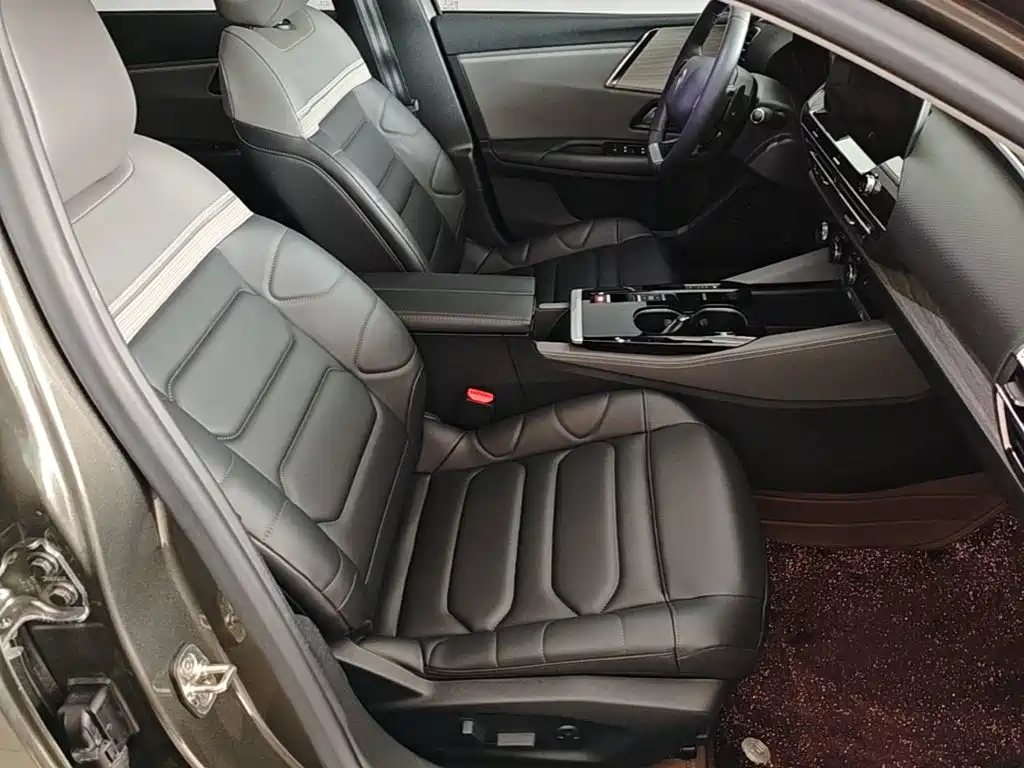 Citroen C5 X — миниатюра 25