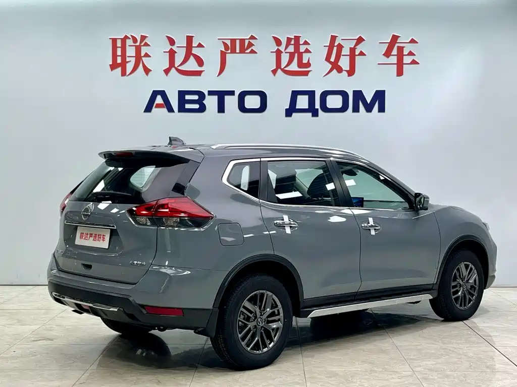 Nissan X-Trail — миниатюра 6
