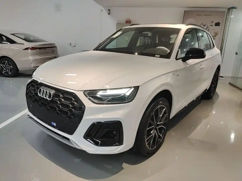 Audi Q5L — миниатюра 2