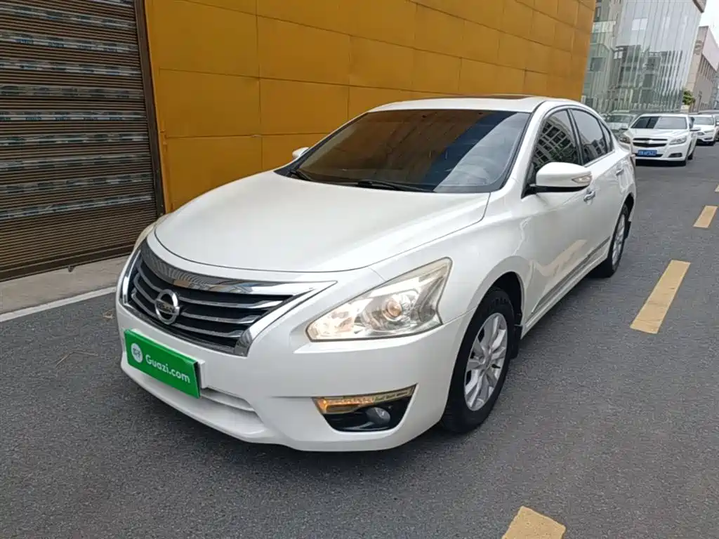 Купить Nissan Teana