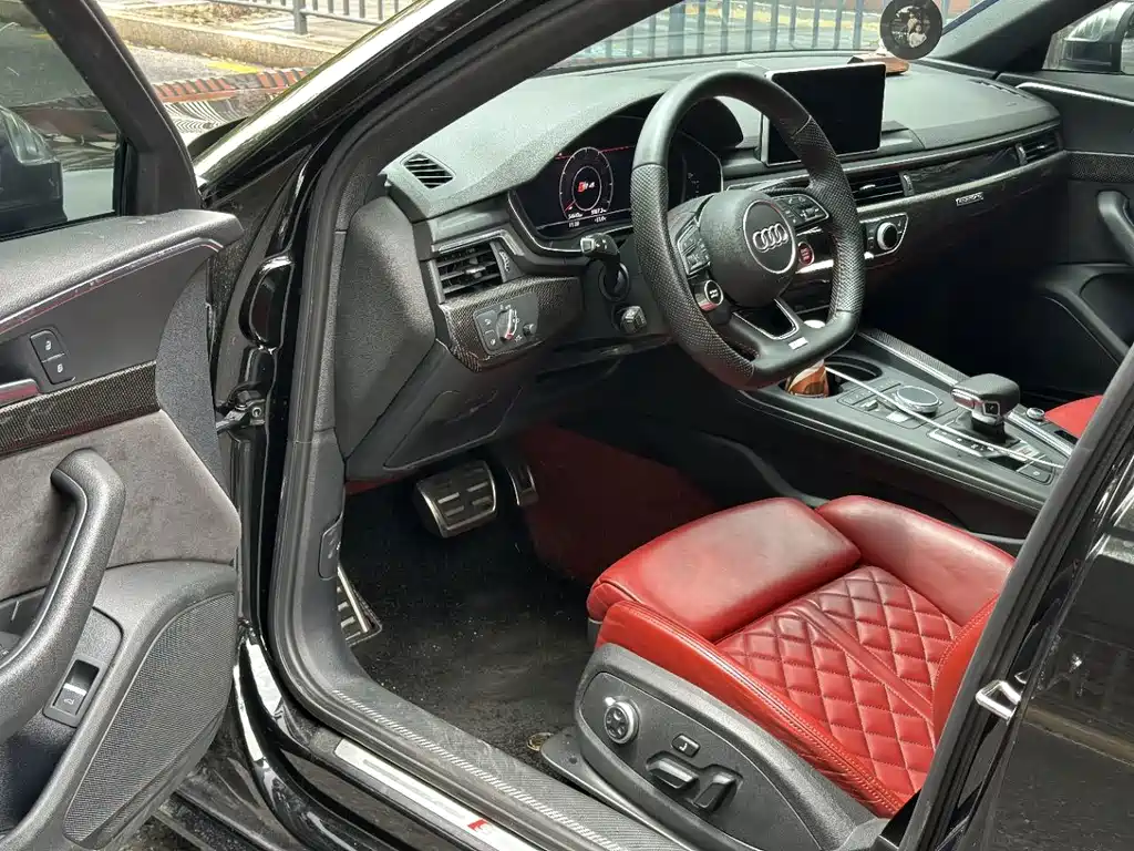 Audi S4 — миниатюра 4