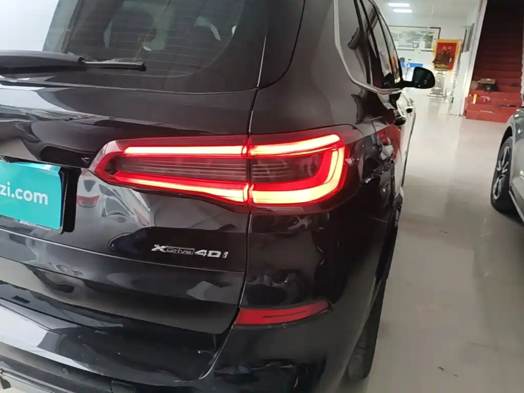 BMW X5 (Import) — миниатюра 8