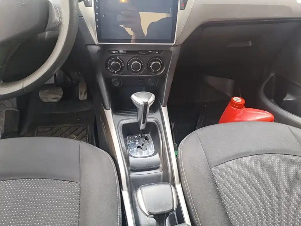 Peugeot 301 — миниатюра 14