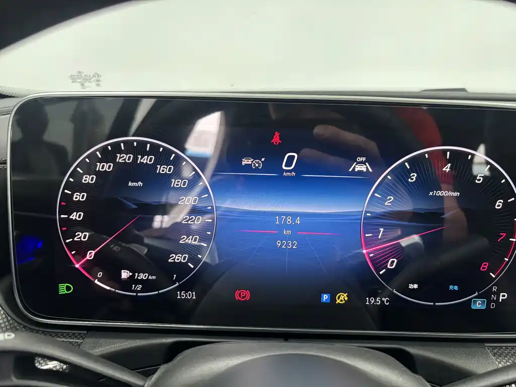 Mercedes-Benz C-Class — миниатюра 16