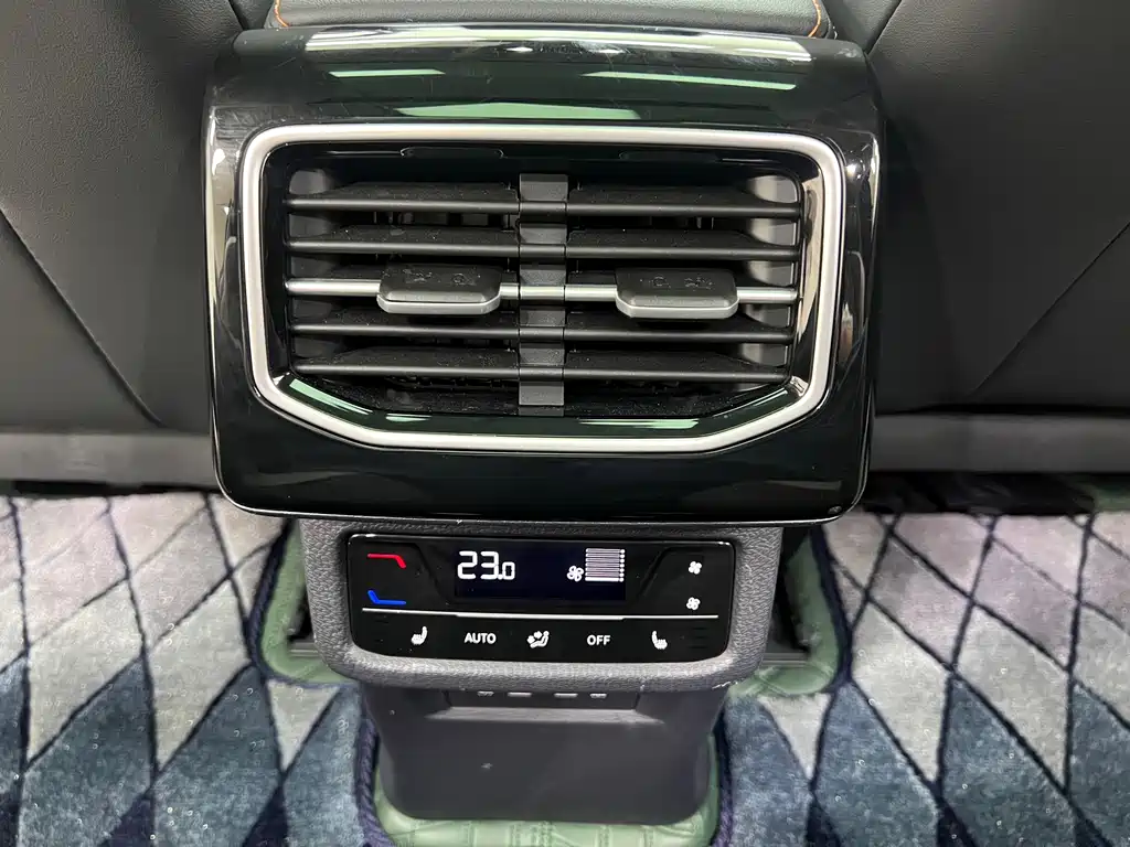 Volkswagen ID.6 Crozz — миниатюра 21
