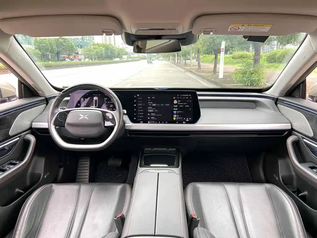XPeng P7 — миниатюра 6