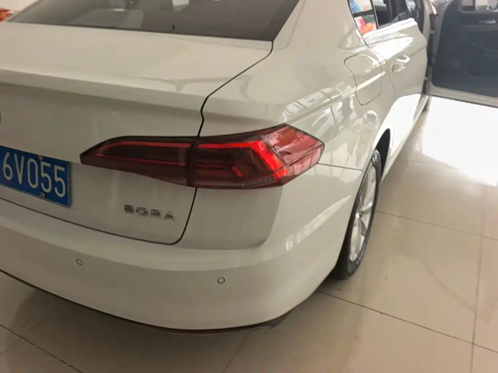 Volkswagen Bora — миниатюра 8