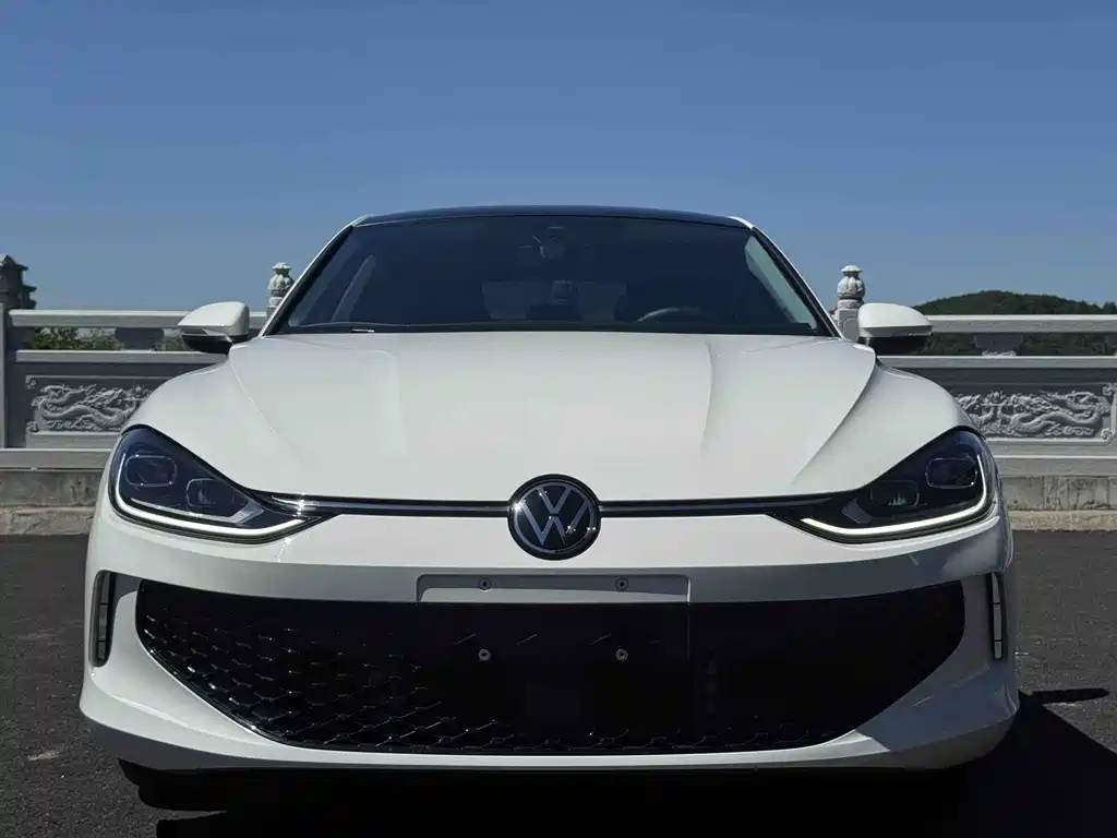 Volkswagen Lamando — миниатюра 2