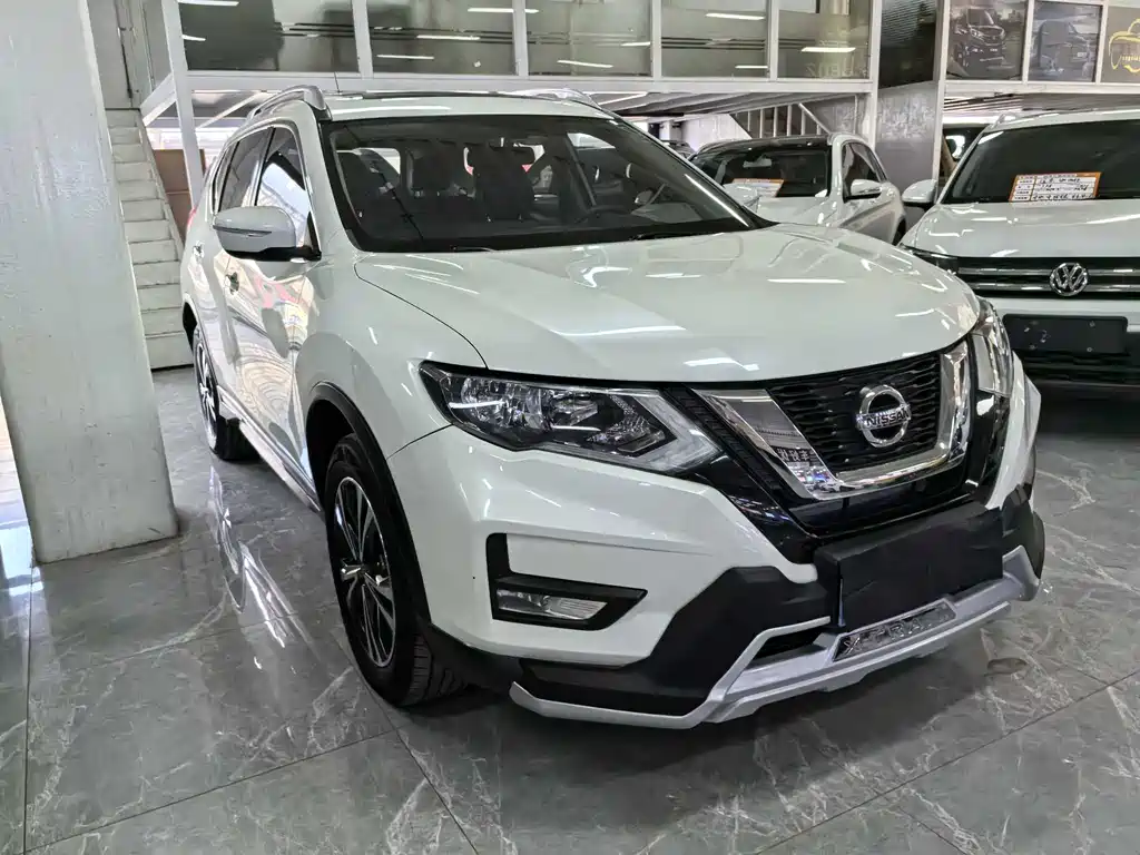 NISSAN QIJUN