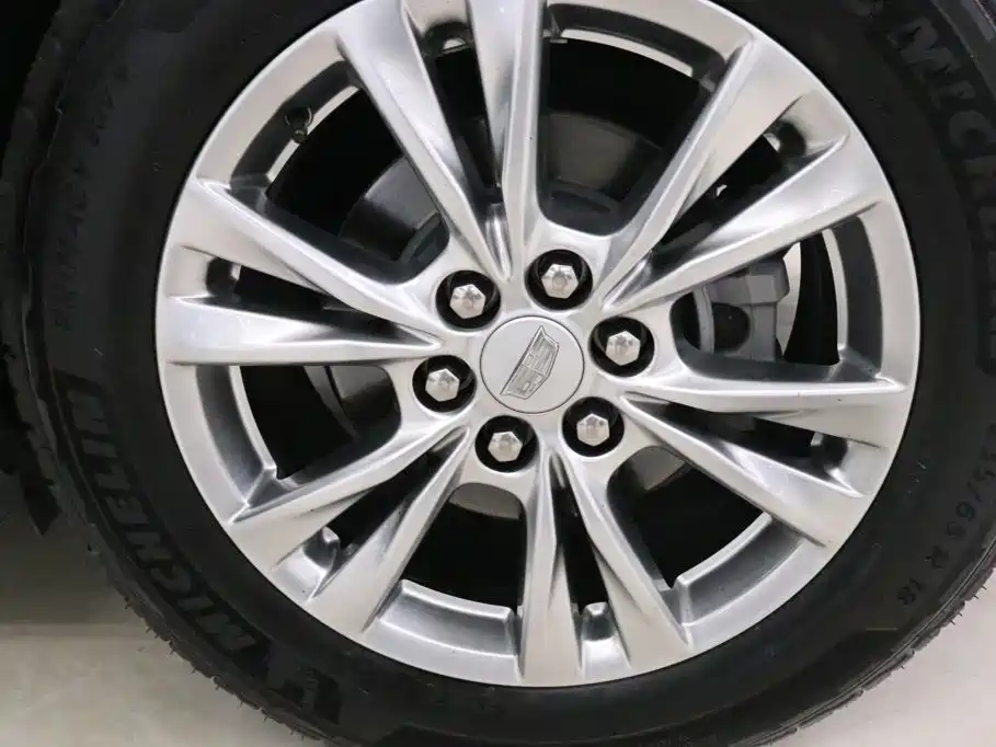 Cadillac XT5 — миниатюра 20