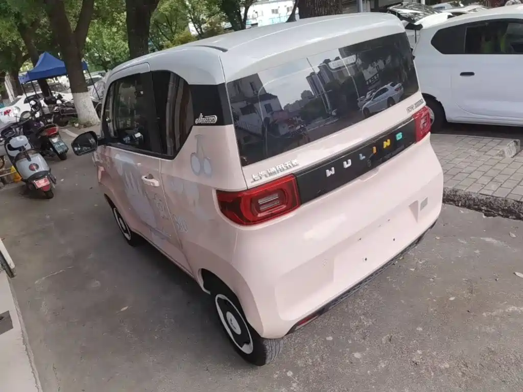 Wuling MINIEV — миниатюра 5