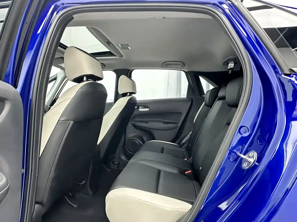 Honda Fit — миниатюра 5