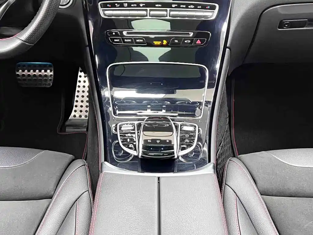 Mercedes-Benz GLC AMG — миниатюра 18