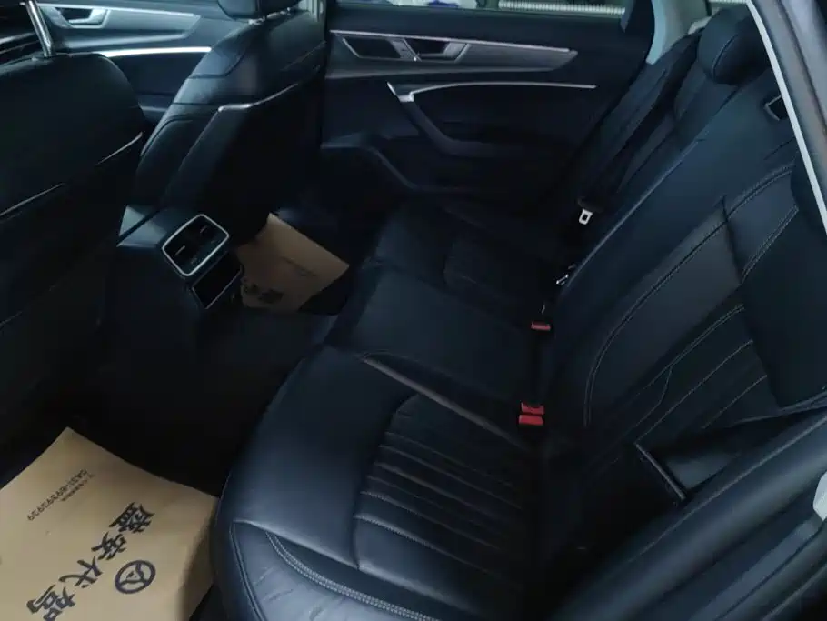 Audi A6L — миниатюра 11