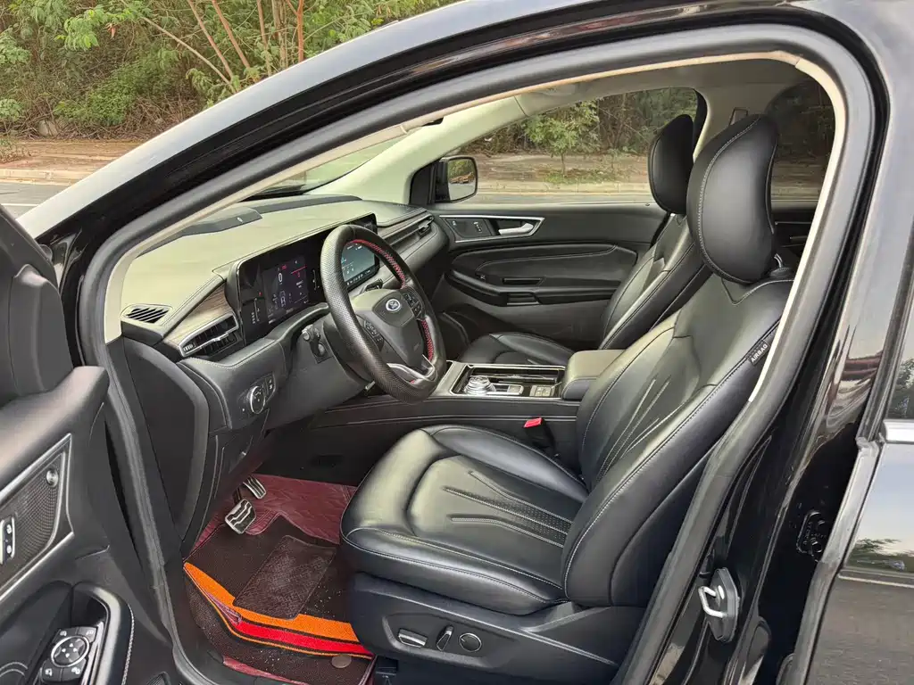 Ford Edge — миниатюра 7