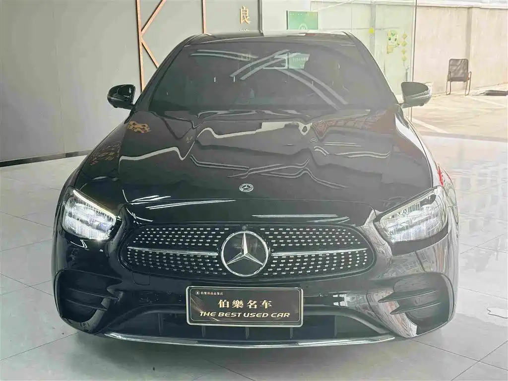 Mercedes-Benz E-Class — миниатюра 2