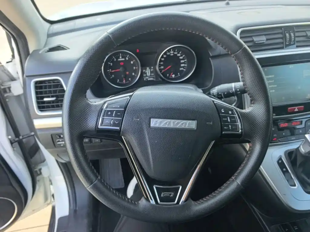 Haval M6 — миниатюра 11