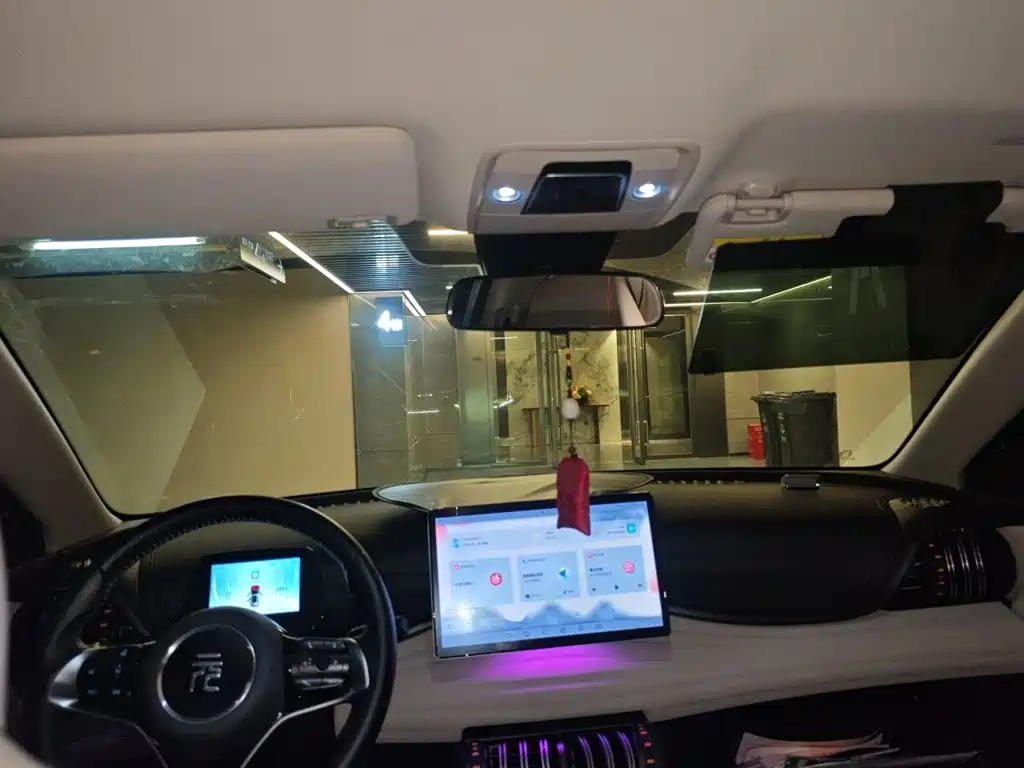 BYD Yuan Plus — миниатюра 19