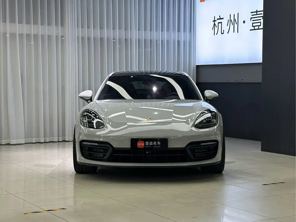 Porsche Panamera — миниатюра 2