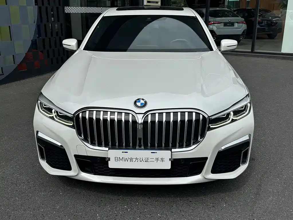 BMW 7 SERIES