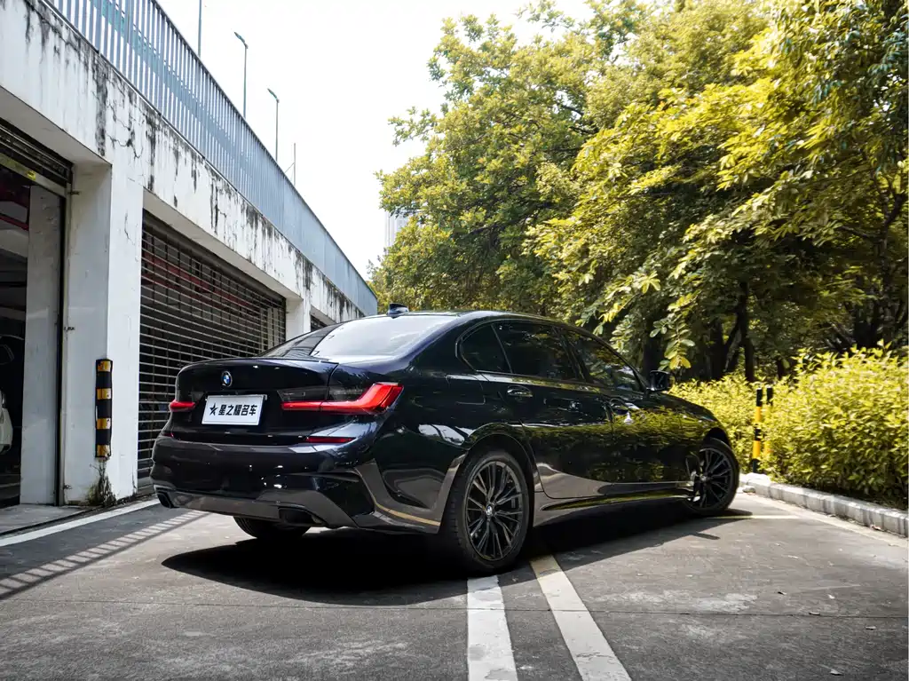 BMW 3 Series 3 2021 325Li M Sport