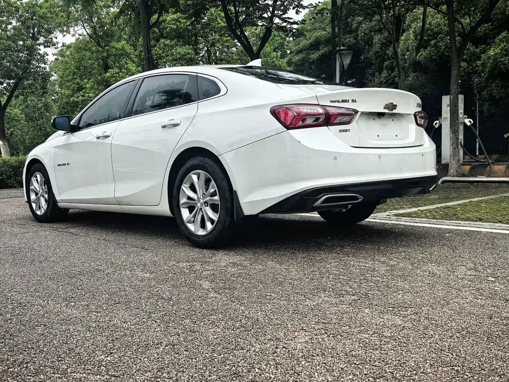 Chevrolet Malibu XL — миниатюра 2