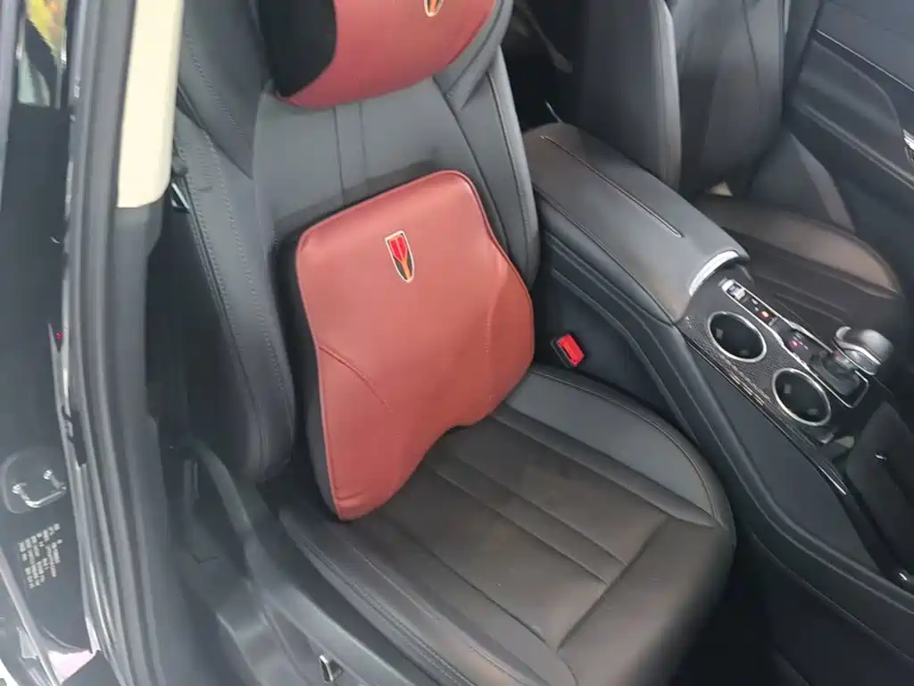 Hongqi Hongqi HS3 — миниатюра 25