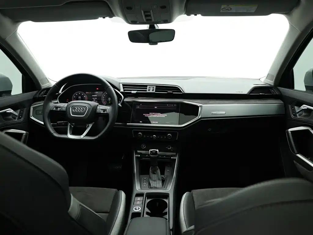 Audi Q3 — миниатюра 15