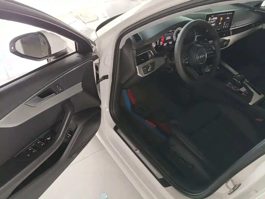 Audi A4L — миниатюра 16