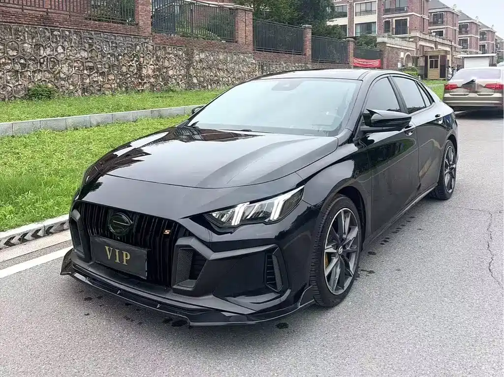 2021 GAC Trumpchi Empow - zdjęcie 1 z 9