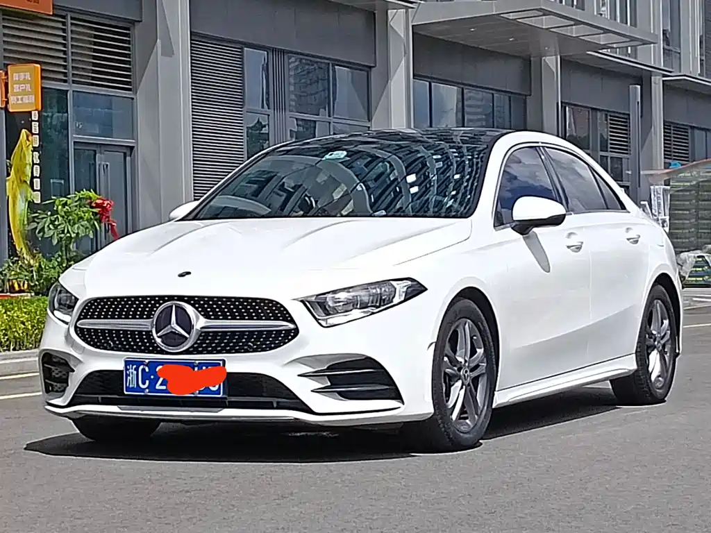 MERCEDES-BENZ  A CLASS
