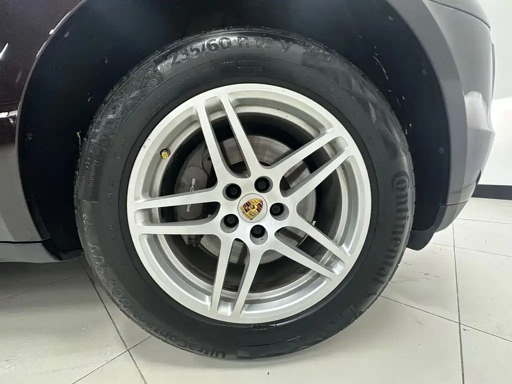 Porsche Macan — миниатюра 27